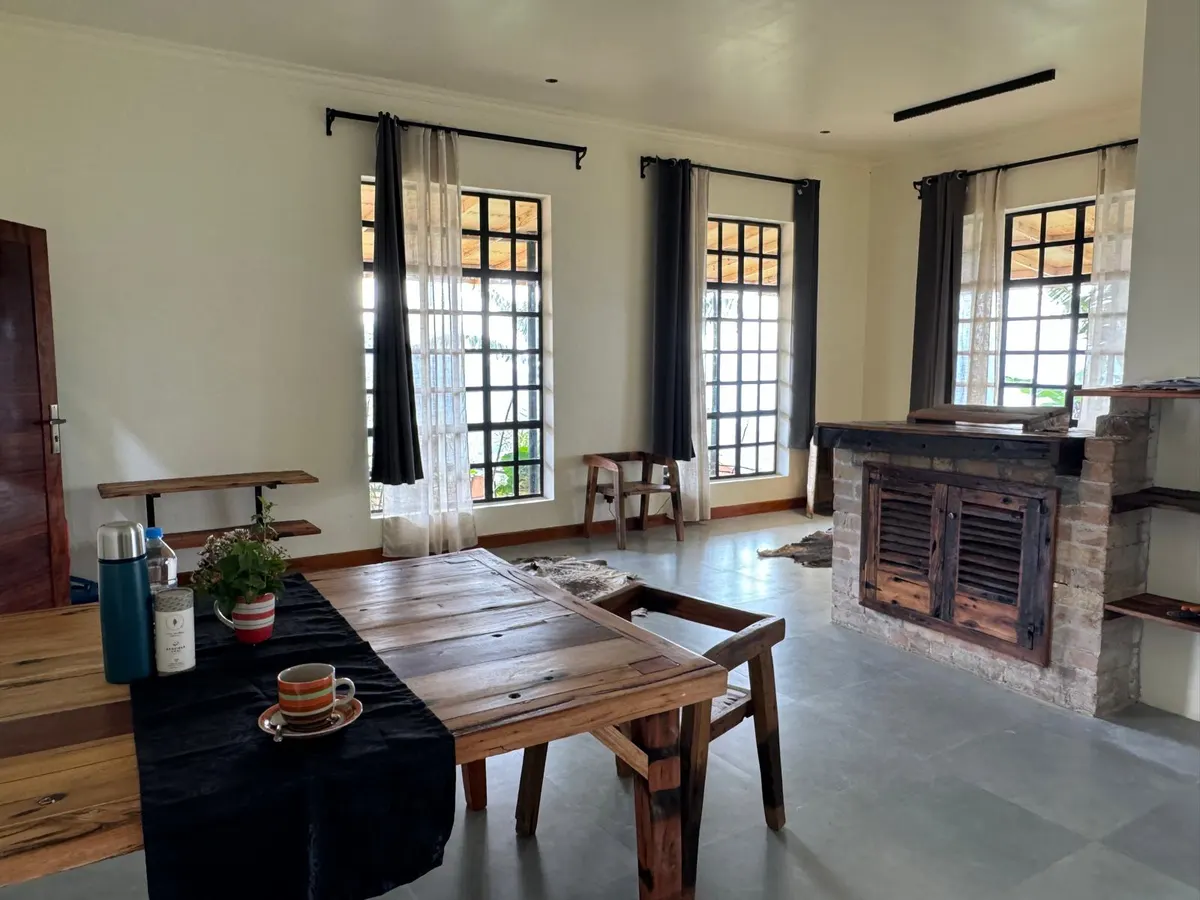 Kitchen of the main house at Nilo Forest Lodge